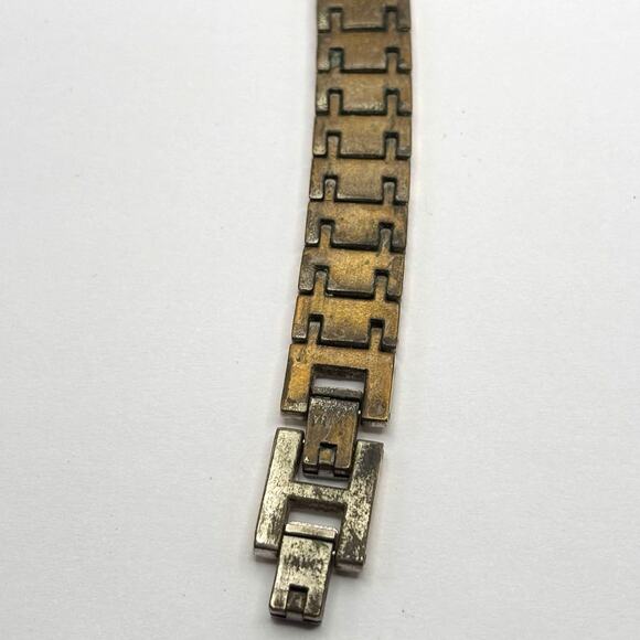 Vintage Gold Armitron Men's Watch - Picture 5 of 6